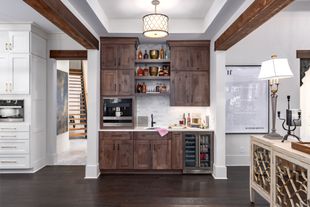 Custom kitchen cabinets in Birmingham Alabama