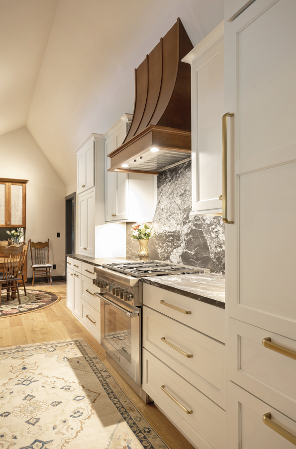 Custom kitchen cabinet layout with island, Birmingham AL