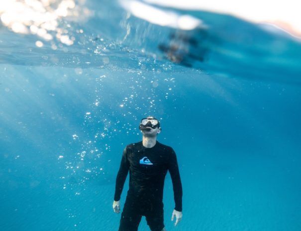 How to Protect Your Back While Swimming