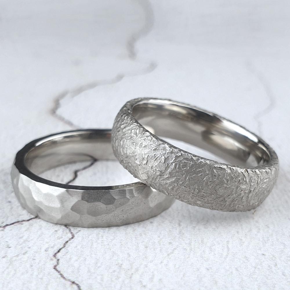 Men's wedding rings with texture