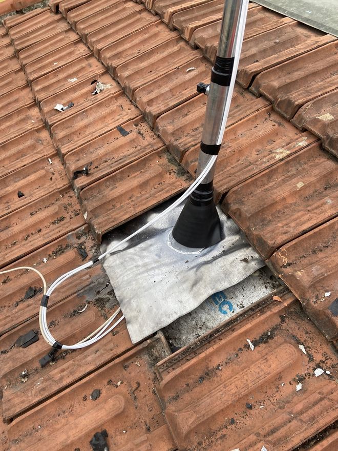 Installazione antenna tv a tetto certificata