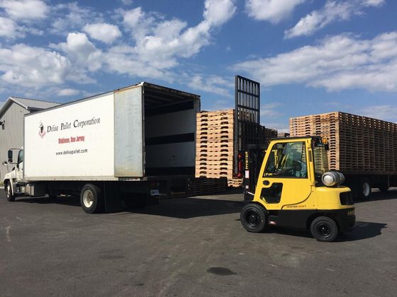Pallet delivery service serving businesses across New Jersey