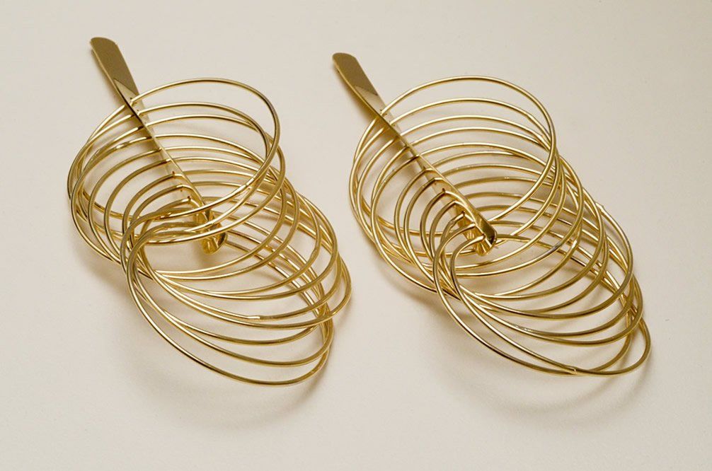 Brinco de 12 Argolas Folheado a Ouro - Daruma Bijuterias