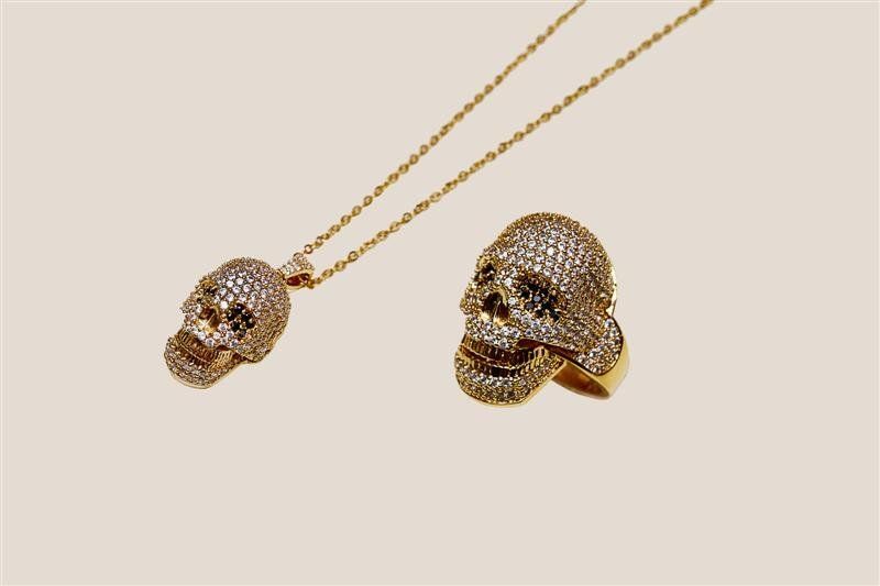 Colar e Anel de Caveira Folheados a Ouro - Daruma Bijuterias