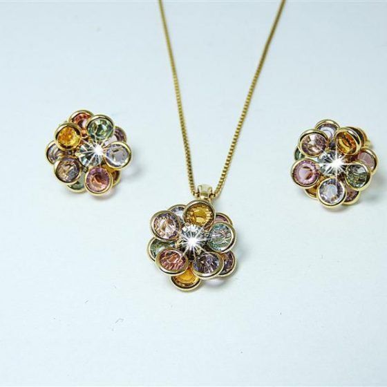 Colar e Brincos de Flor Colorida Folheados a Ouro - Daruma Bijuterias