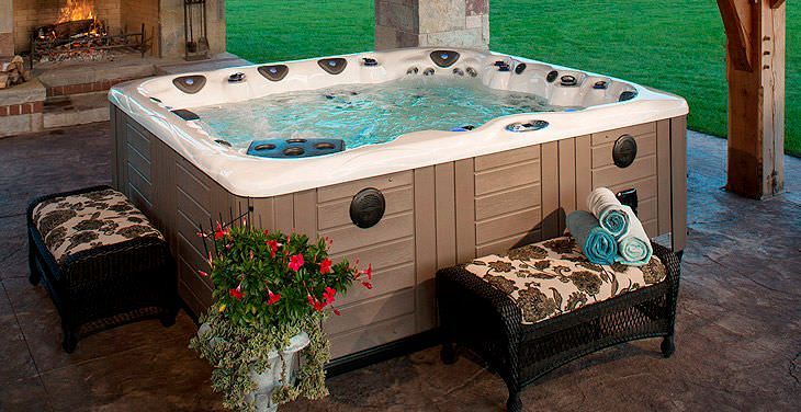 Hot Tubs & Pools