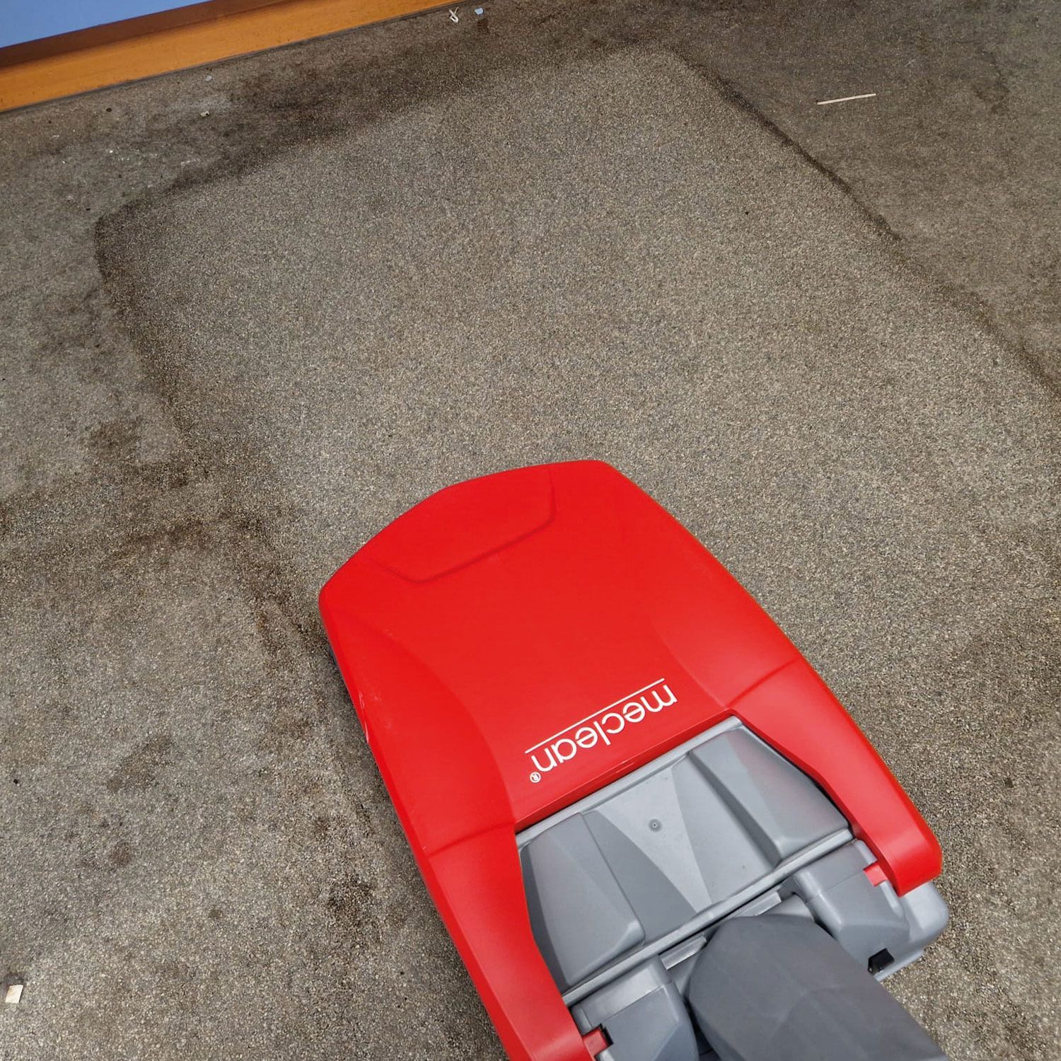 Meclean-professionnel-autolaveuse-entrainement-par-batterie-Rotoscrub-a-parterre-de-gravier