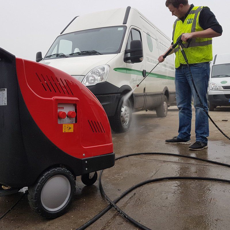 Meclean SERIE-B 120/10 Warmwater hogedrukreiniger reinigen van wagenpark