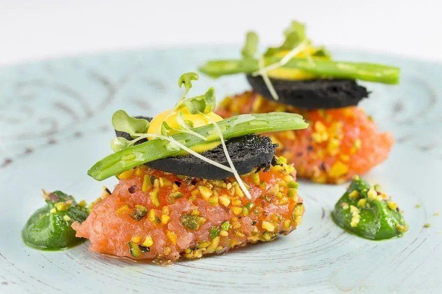 bocconcini di salmone in crosta di pistacchio