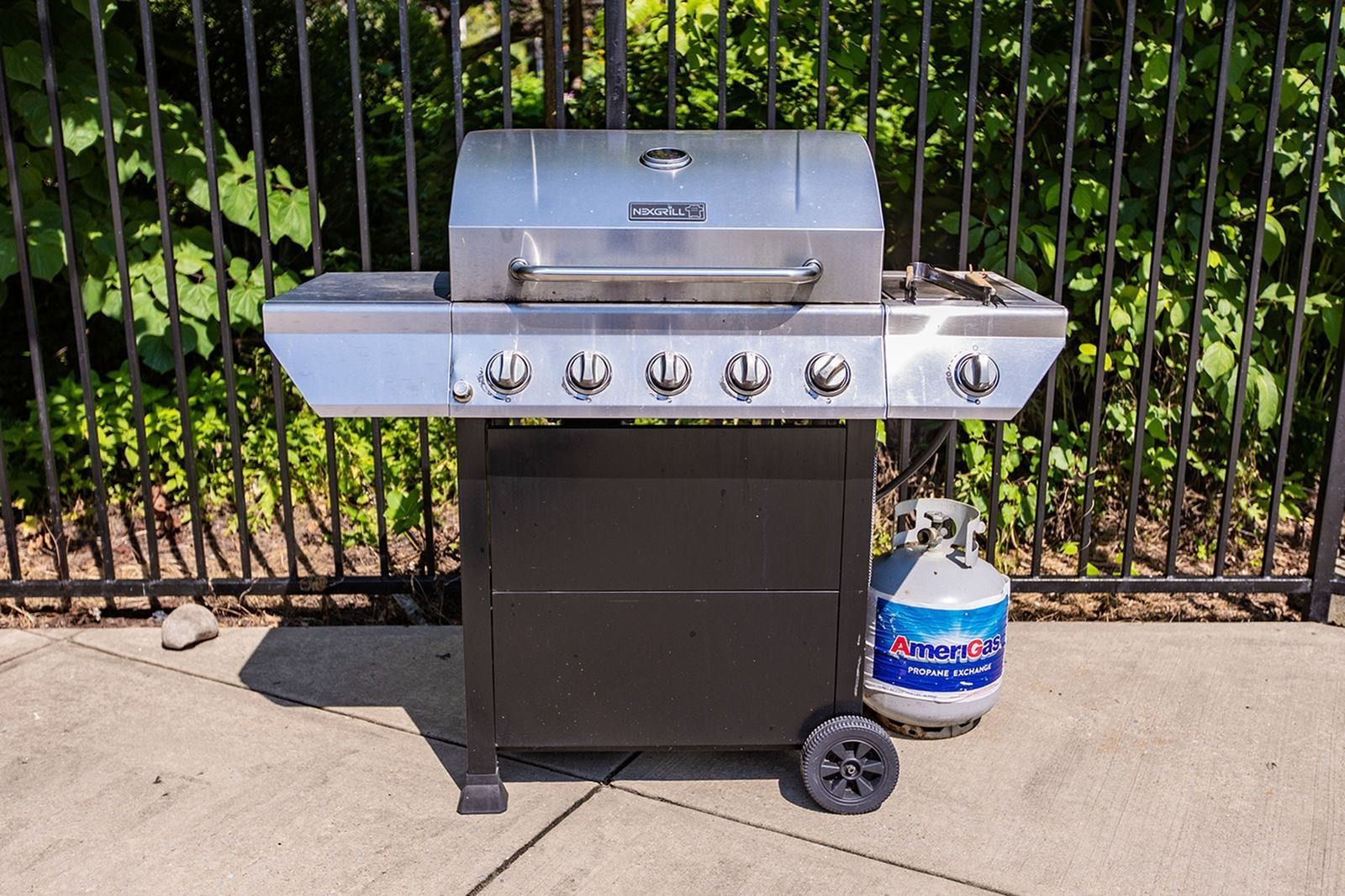 BBQ grill at Park Station Apartments.