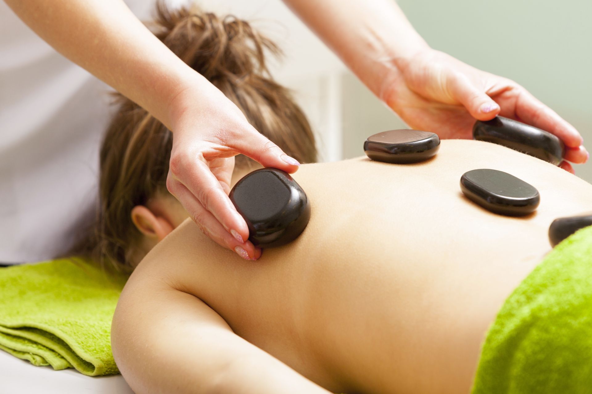 Hot stones massage