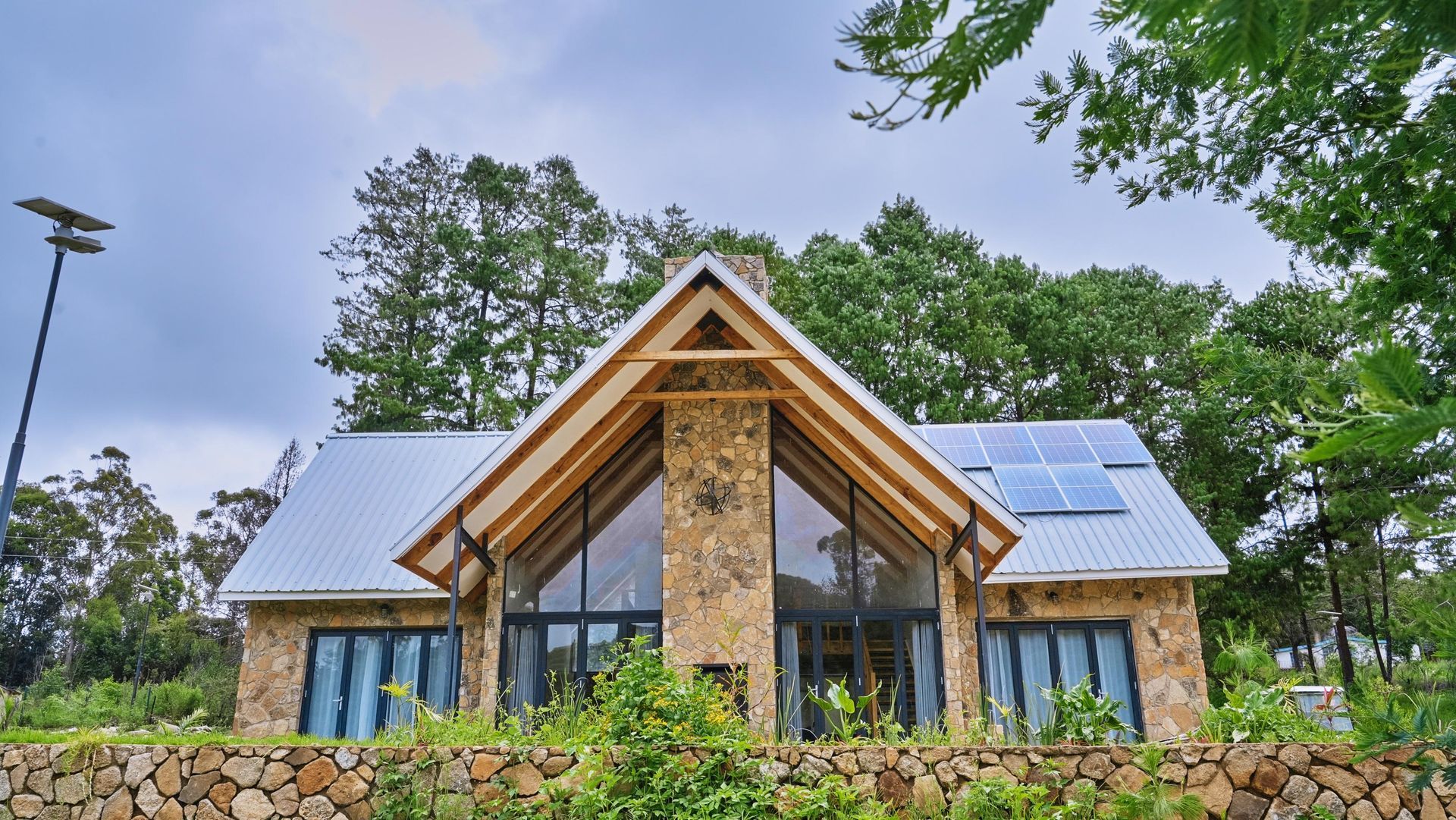 Mountain+Lakes+Exteriors+(30)-1920w.jpg