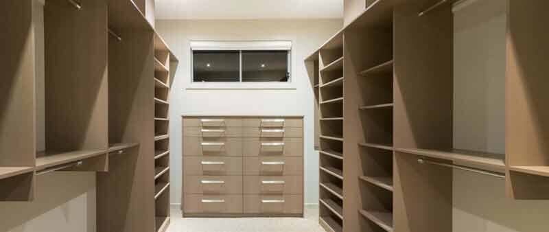 MUEBLES Y MOLDURAS DE DURANGO SA DE CV – fabricación de closet completo