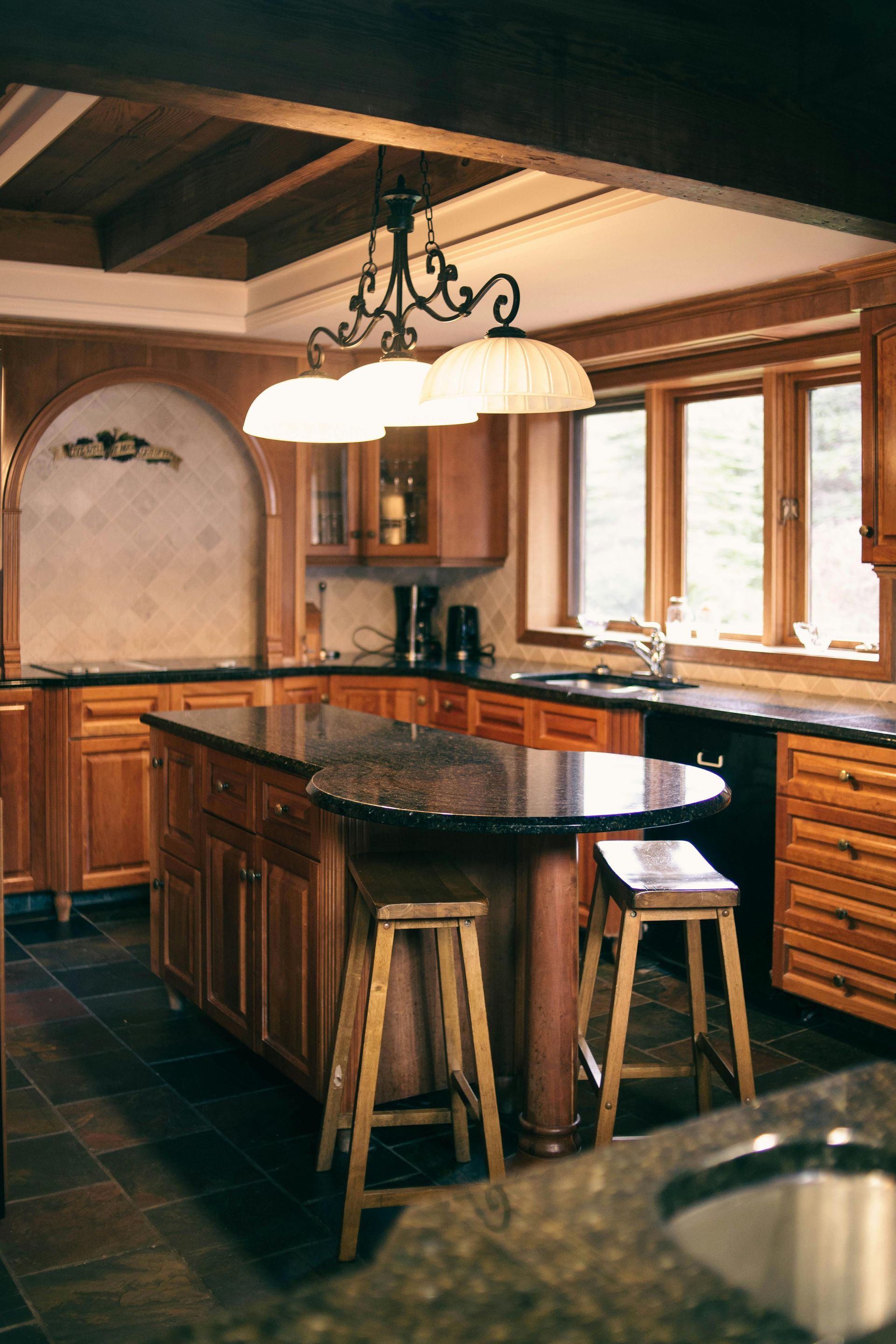 handyman home repair service, lighting