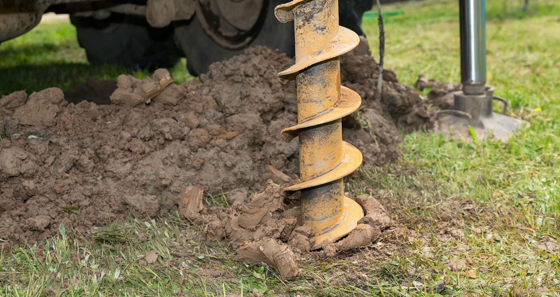 Large well drilling machine.
