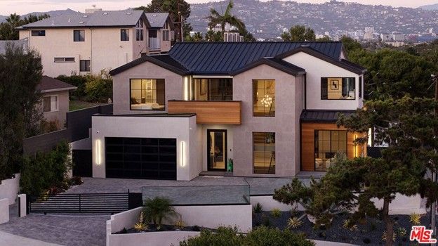 West LA home at dusk