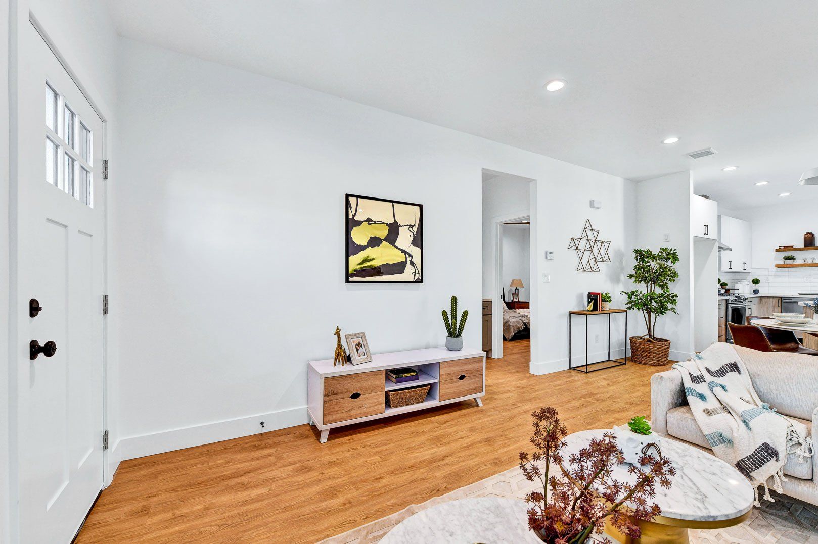 Jan Marie living room
