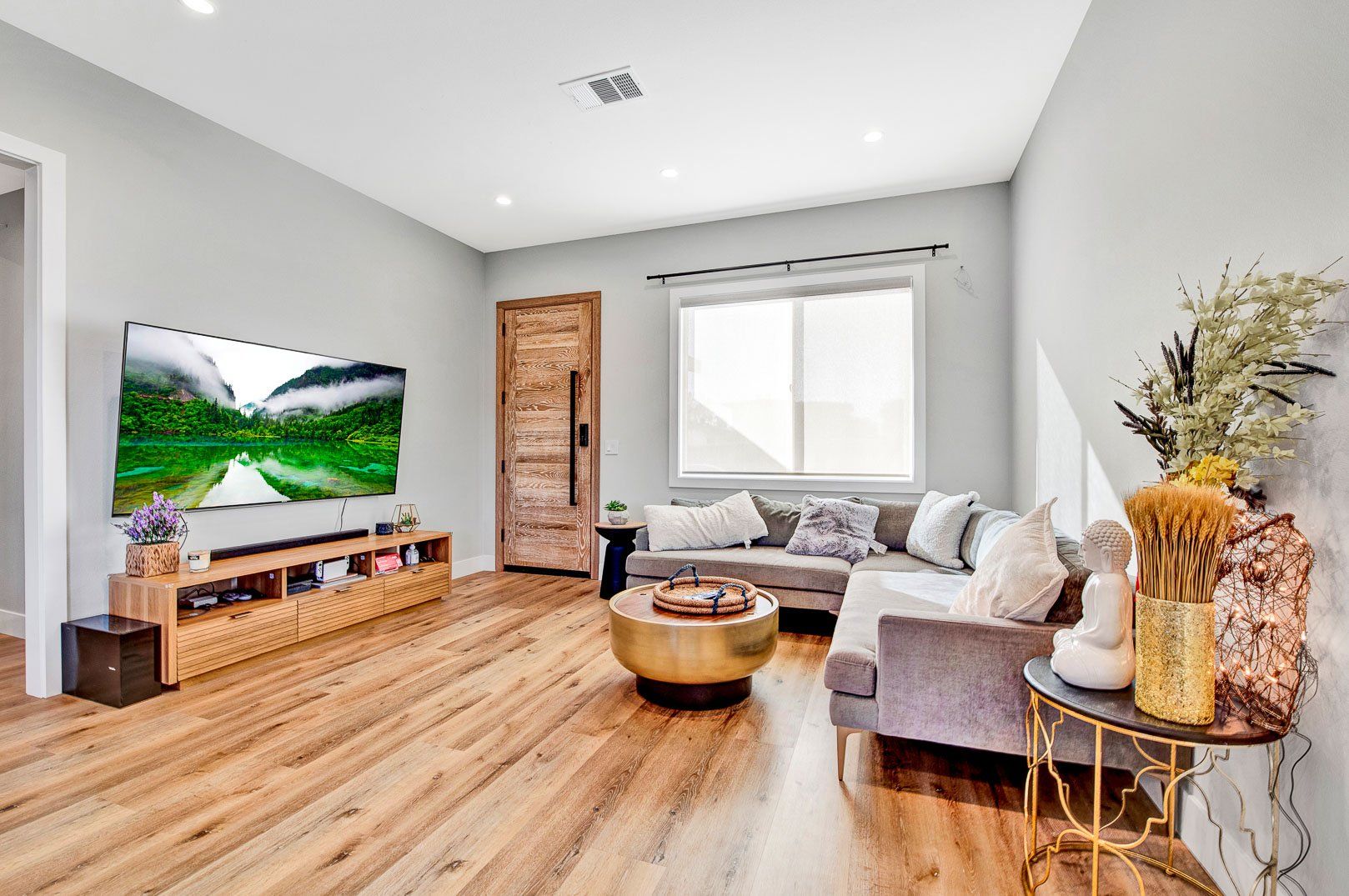oasis living room
