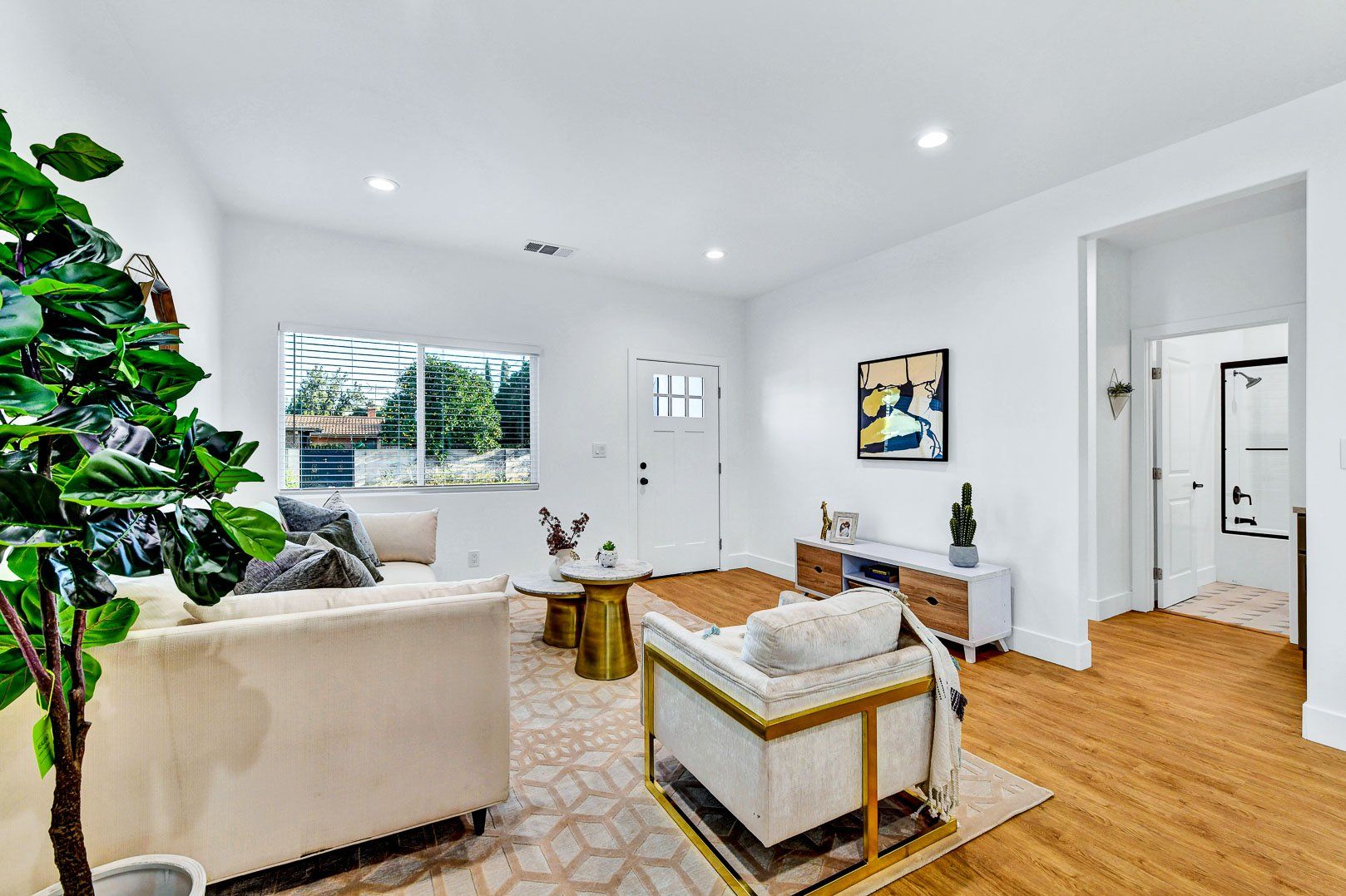Jan Marie living room