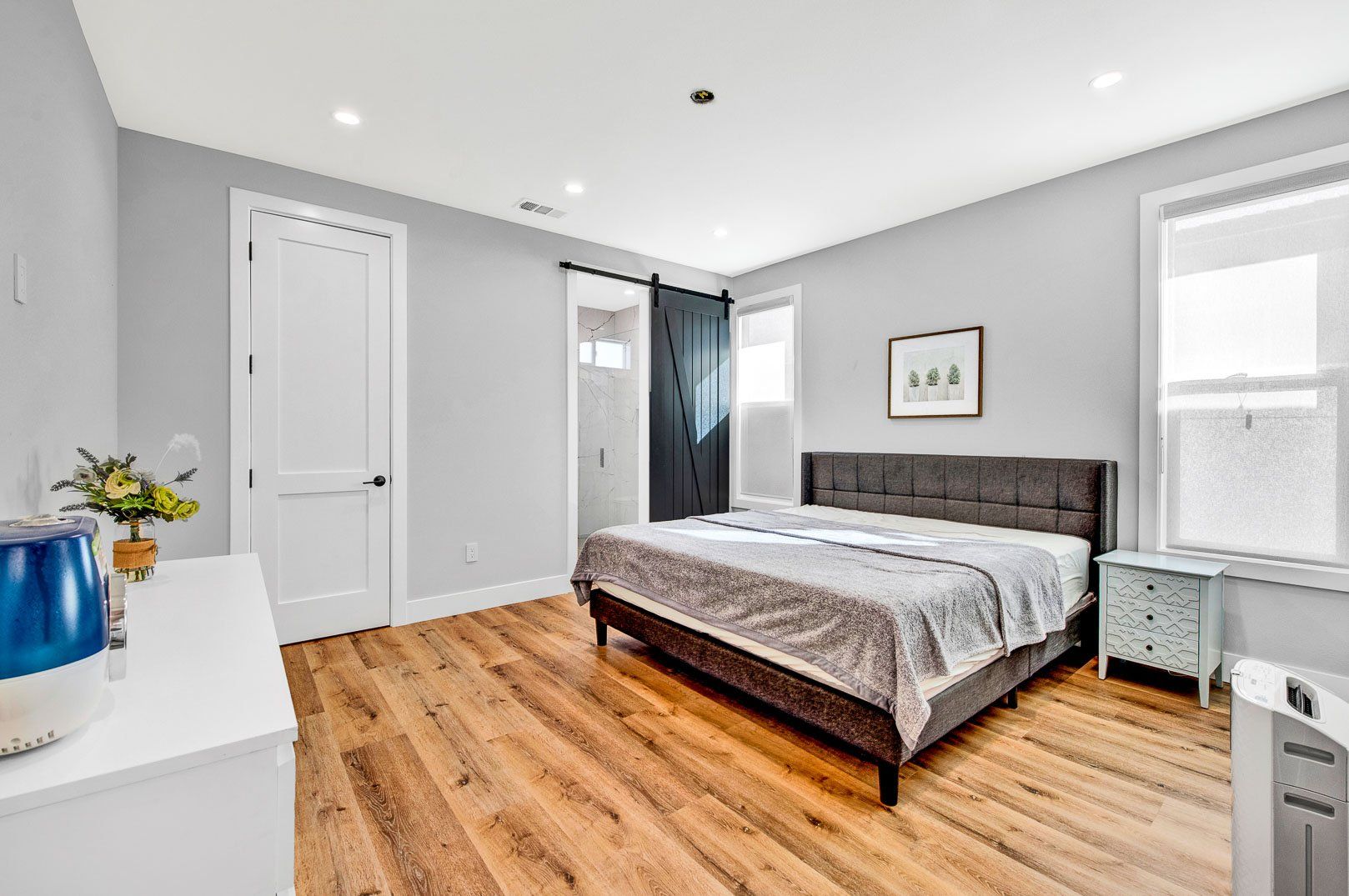 oasis bedroom