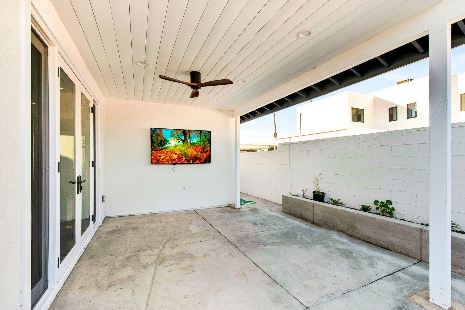 oasis back patio