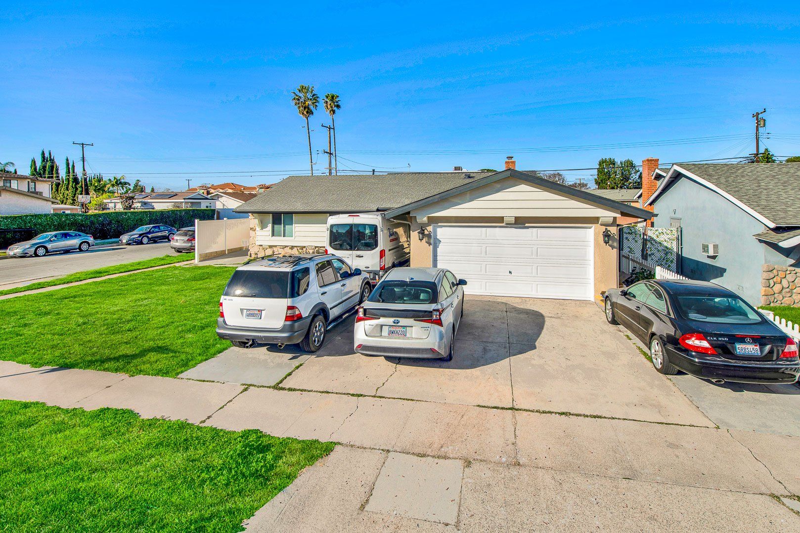 oasis exterior image