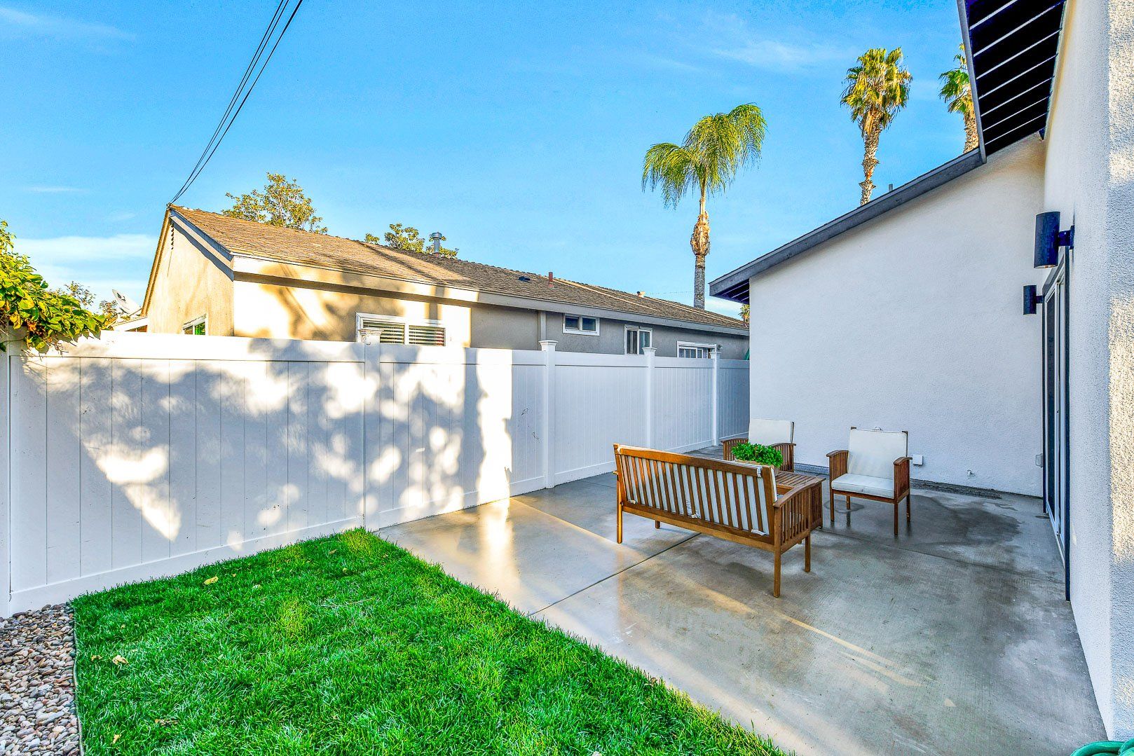 Jan Marie backyard