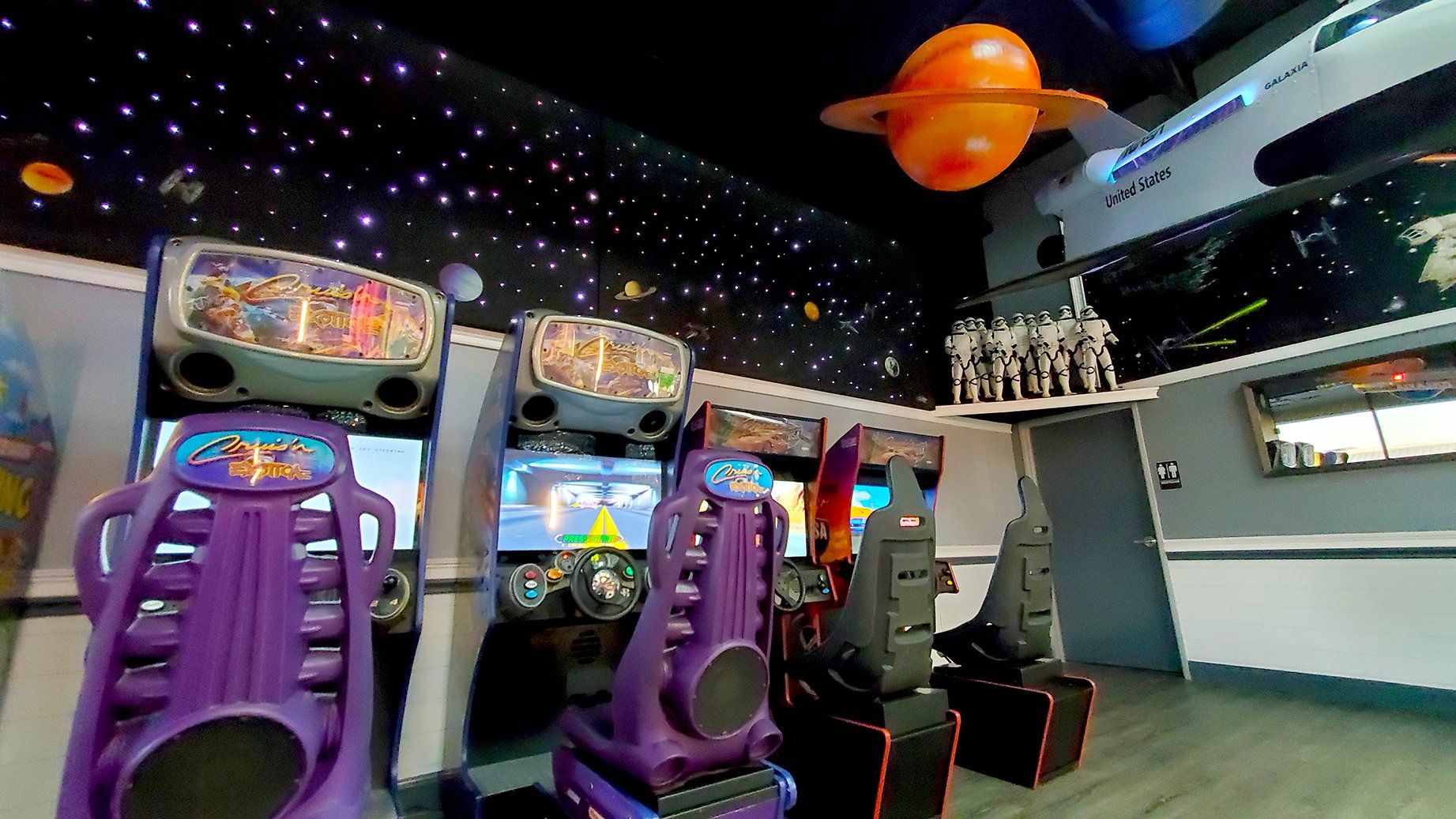 Galaxia-Austin-Arcade-2