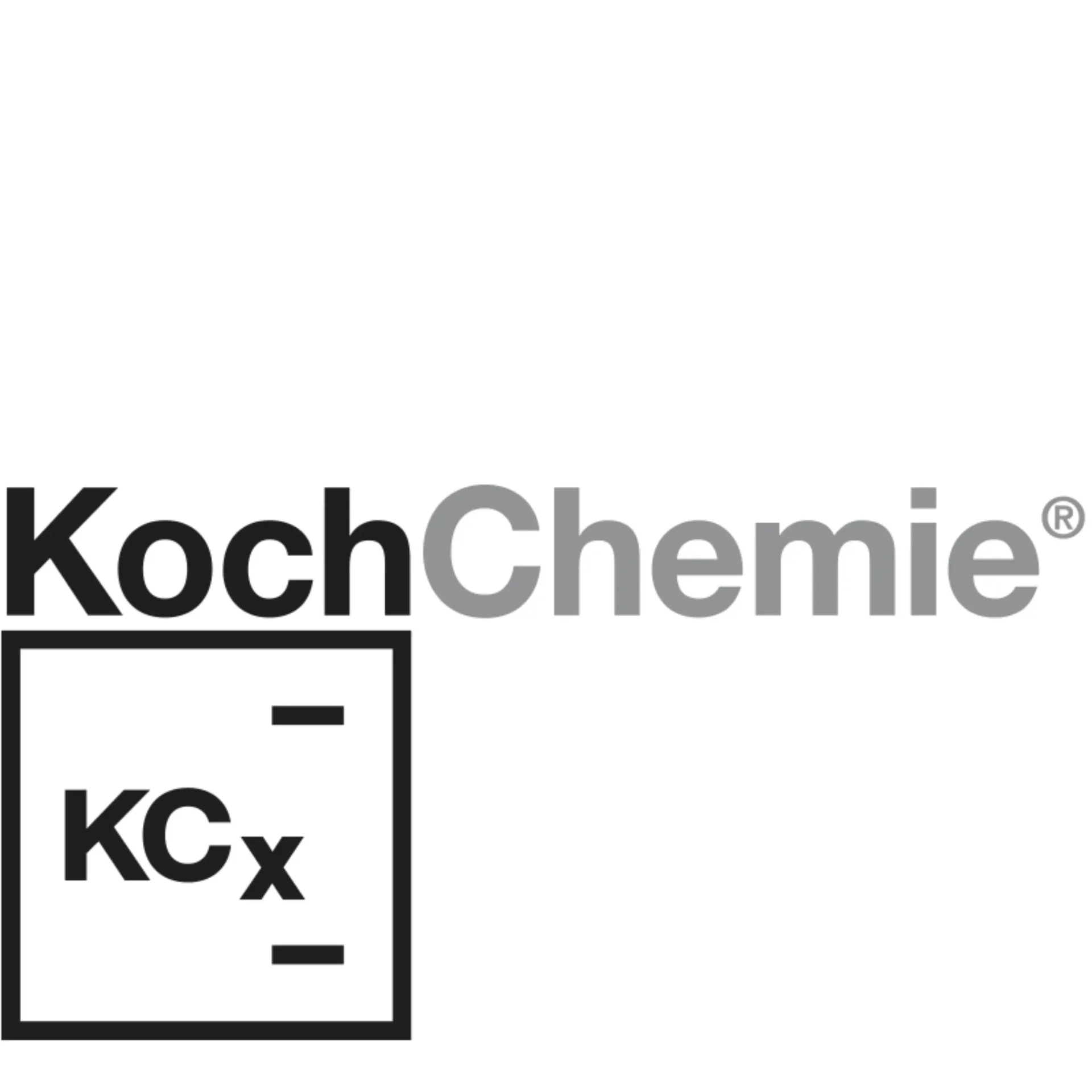 Het Koch-Chemie-logo met een KCx-embleem in een zwart omlijnd vierkant.