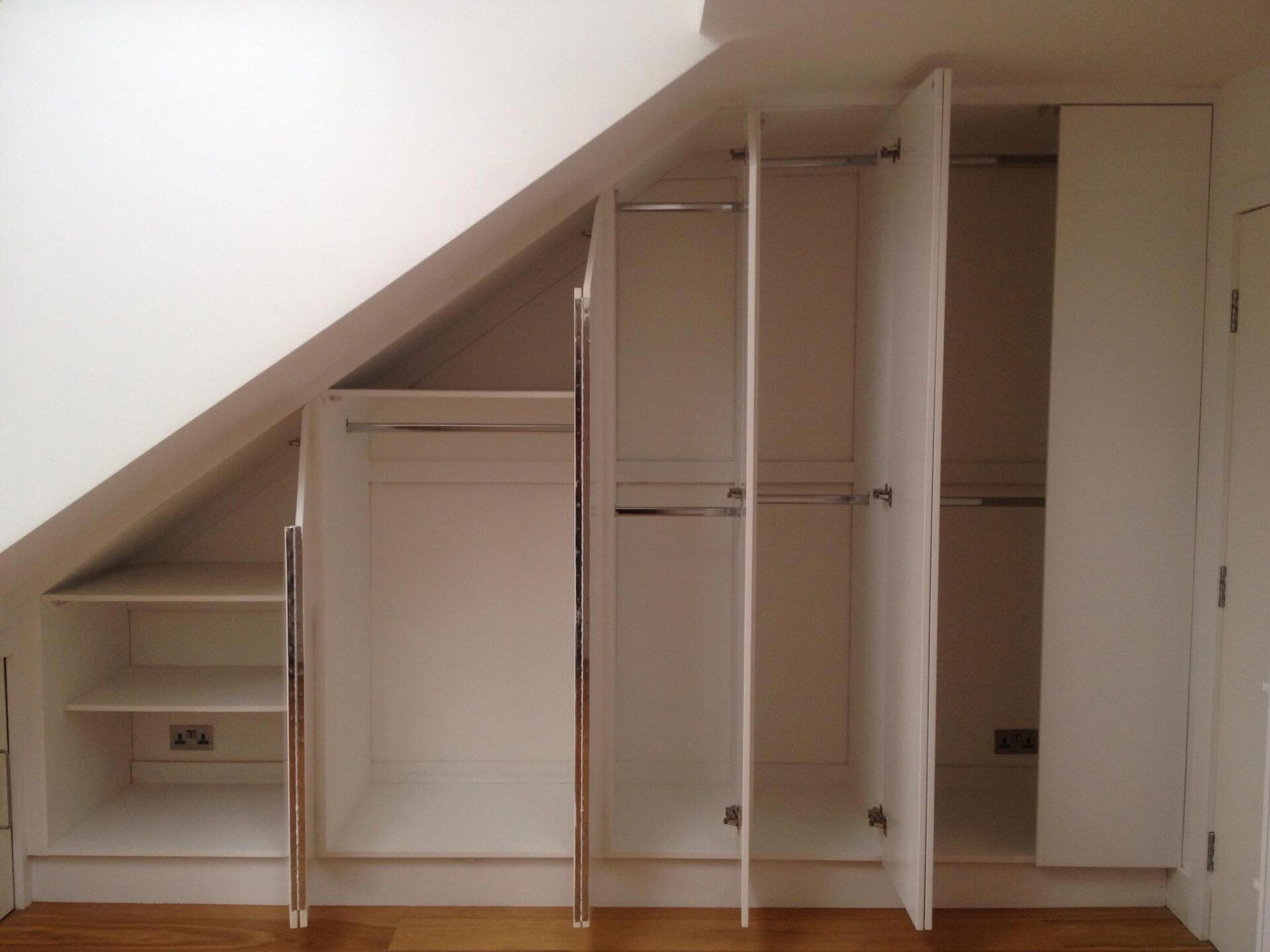 Bespoke fitted wardrobe in Stoke Newington