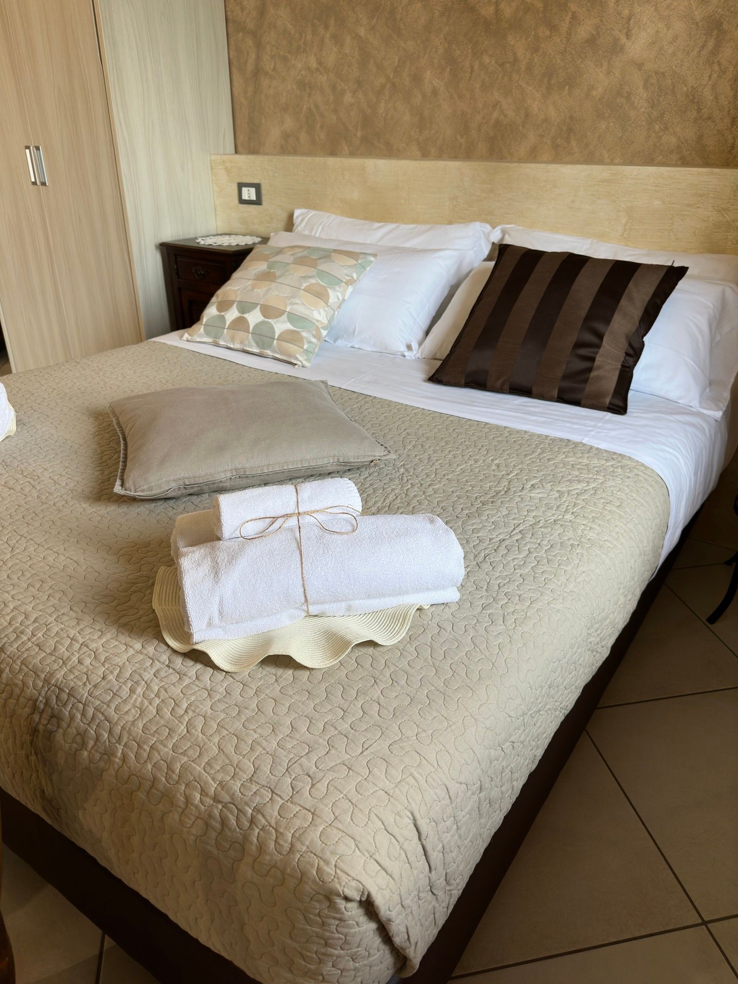 Golden Sands apartment bedroom with comfortable double bed and soft linens included