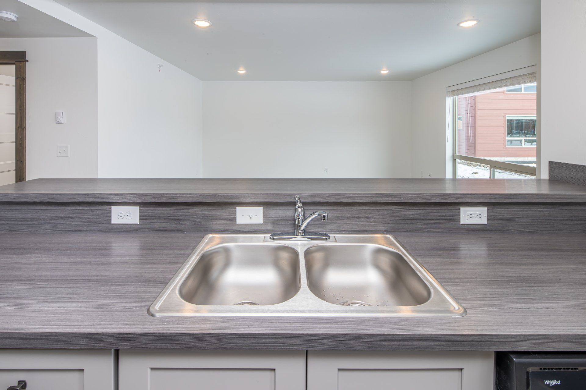 Altitude Apartments
