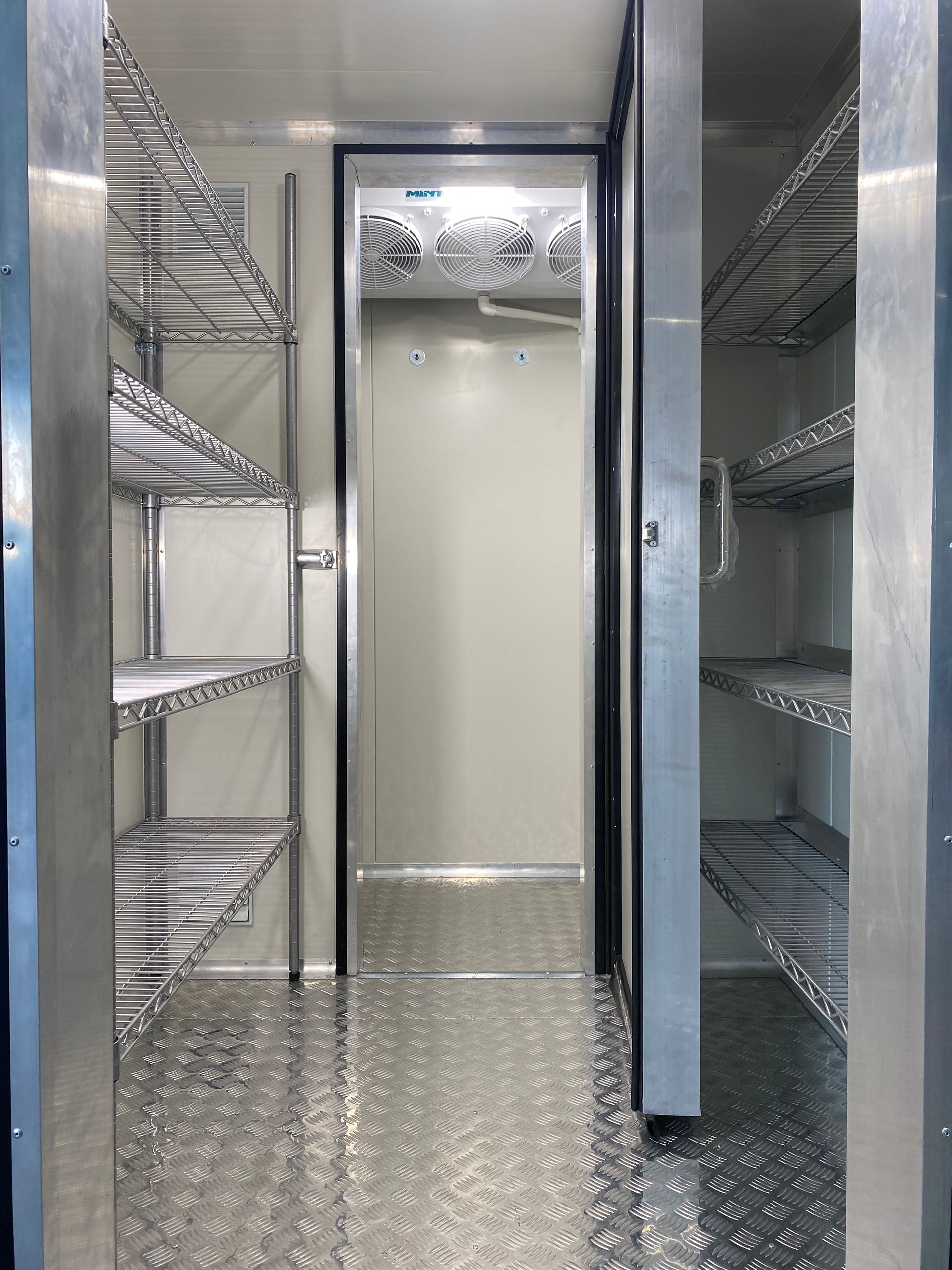 portable-mobile-austwide-portable-coolrooms