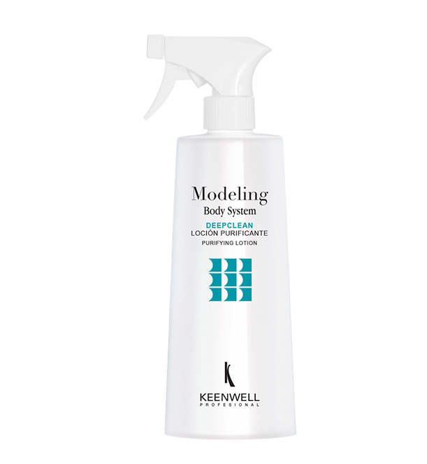 Flacone spray bianco con etichetta