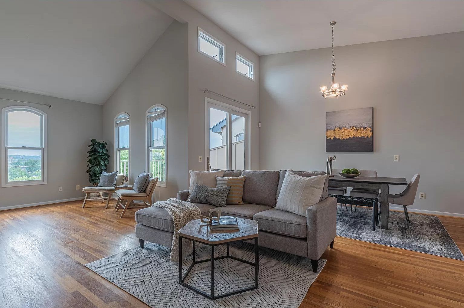 Southgate Townhomes -Living room