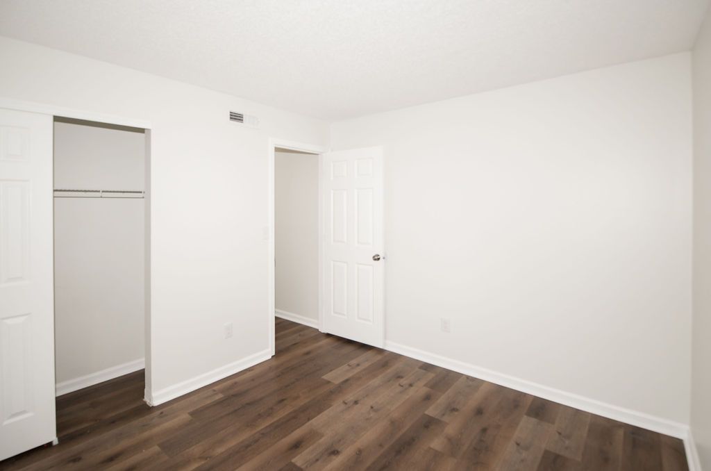 The Incline at Fort Mitchell.- Living room 03