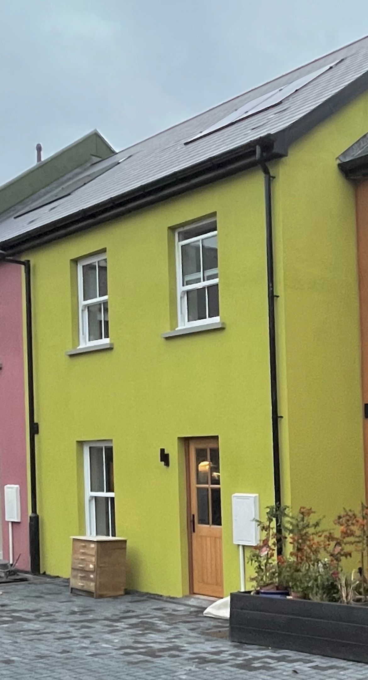 #painting
#spraypainting
#construction
#housepainter