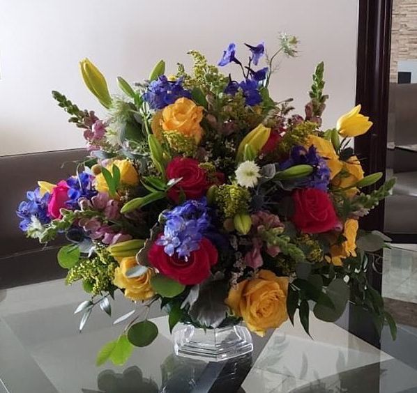 Tulips Floral Design located in Westbrook, CT creates beautiful floral designs for everyday occasions.