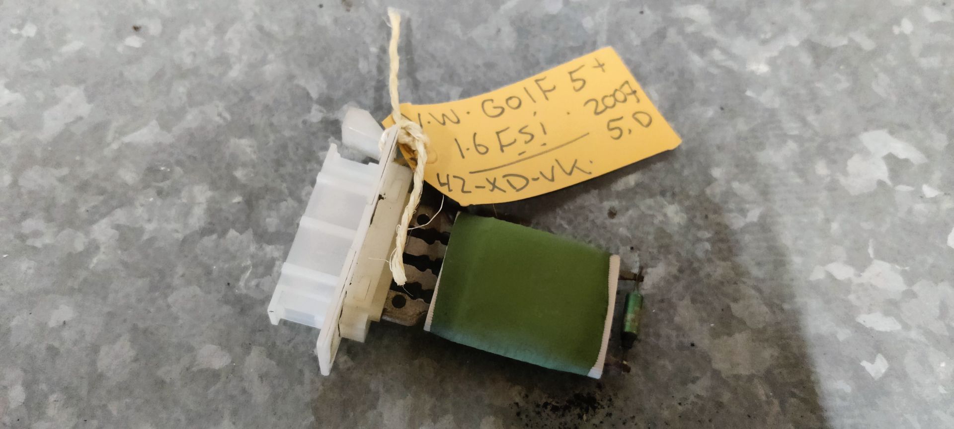 VW Golf bij stegemancarparts.nl wij hebben nog veel op voorraad.
