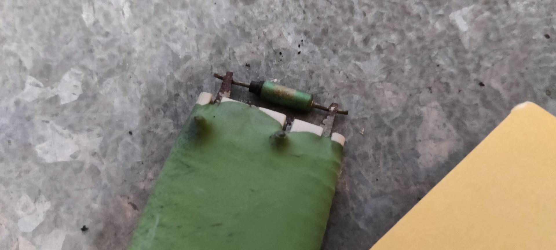 VW Golf bij stegemancarparts.nl wij hebben nog veel op voorraad.