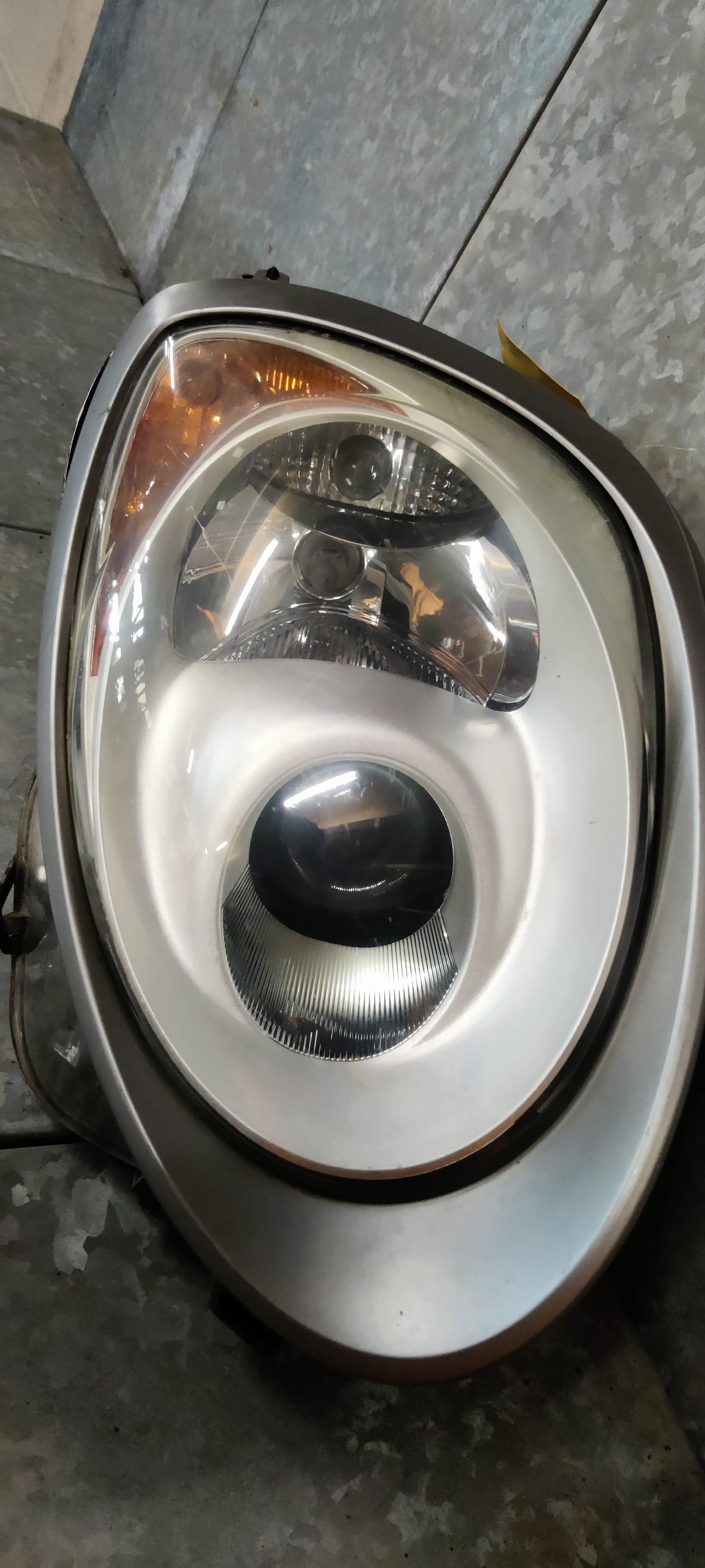 Mito koplamp rechts
