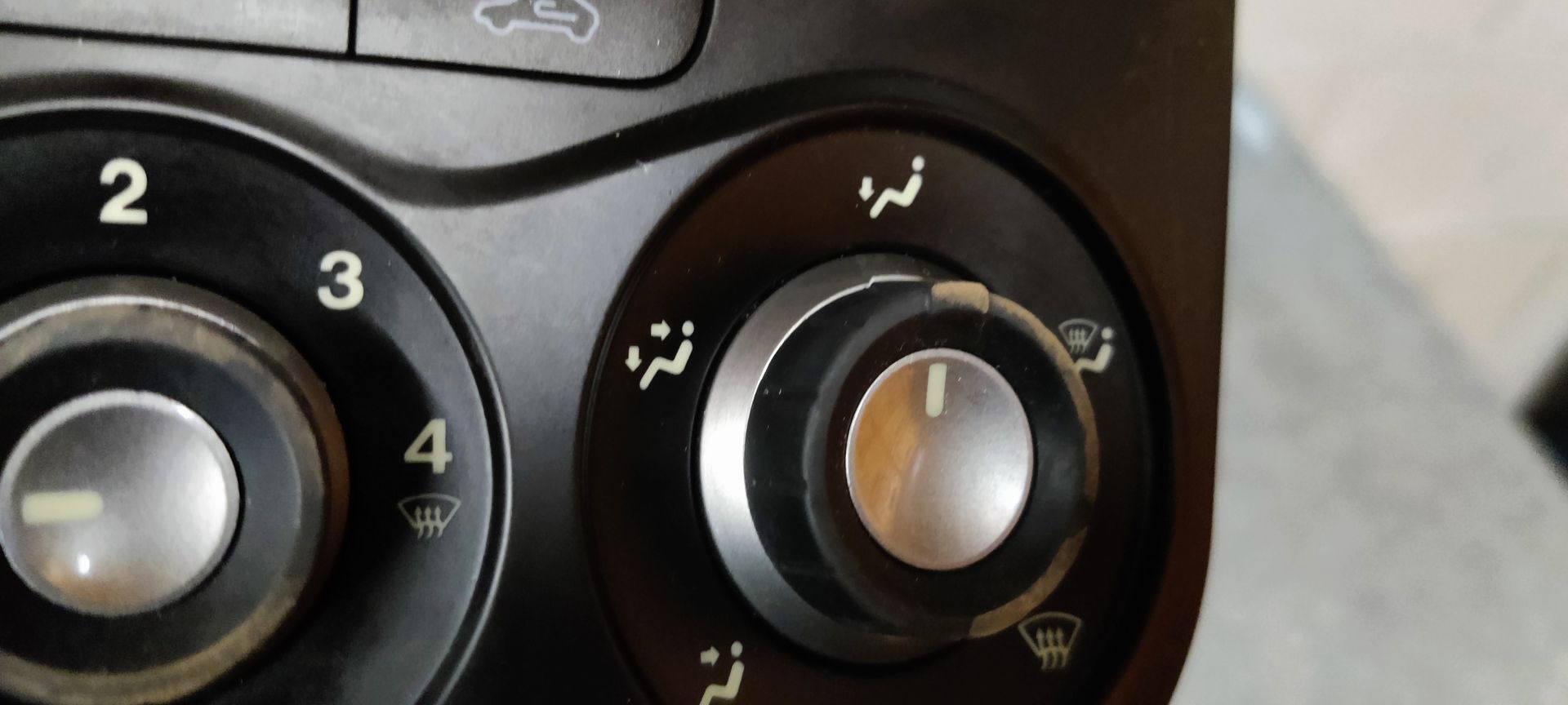 Mito middenconsole