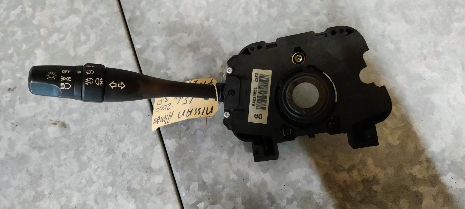richtingaanwijzerhendel Alfa, Nissan Almera, VW,   bij Stegeman Car Parts in Exel bij Lochem .