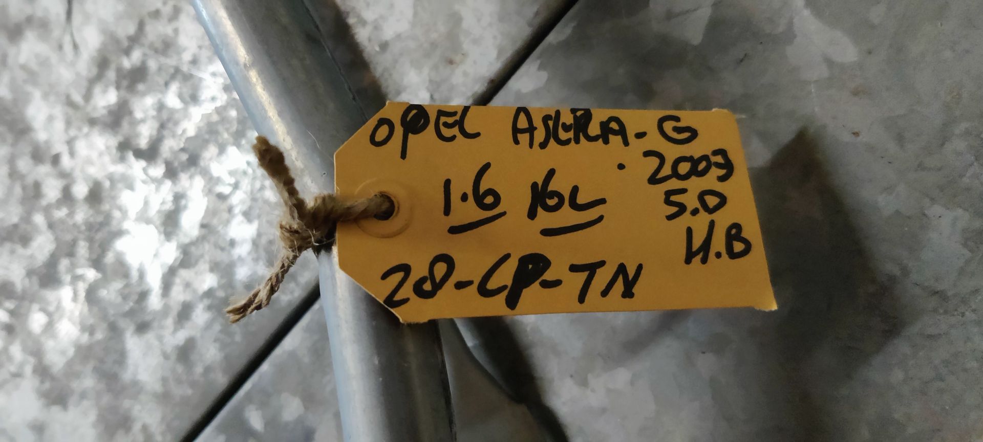 Opel Astra G ruitenwissermotor.