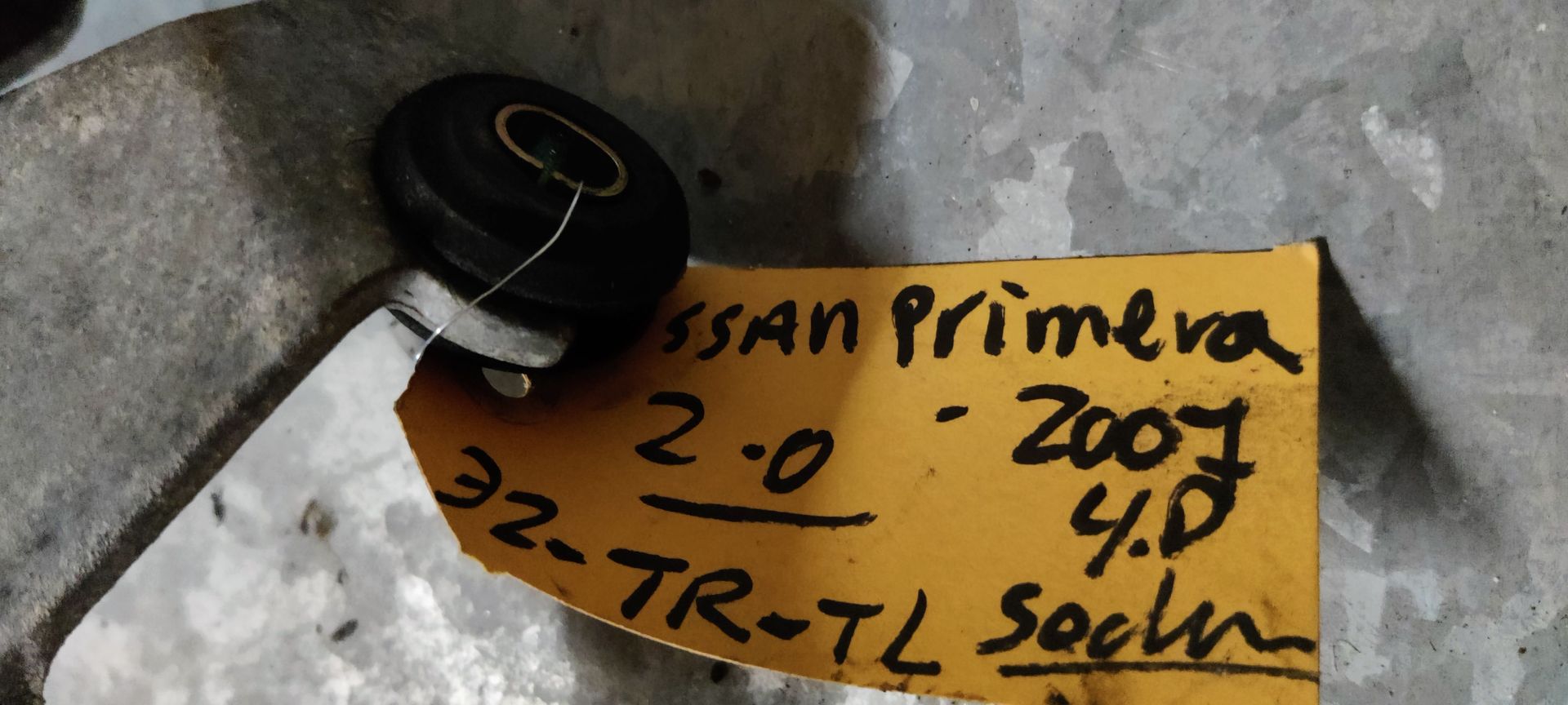 Nissan Primera ruitenwissermotor.