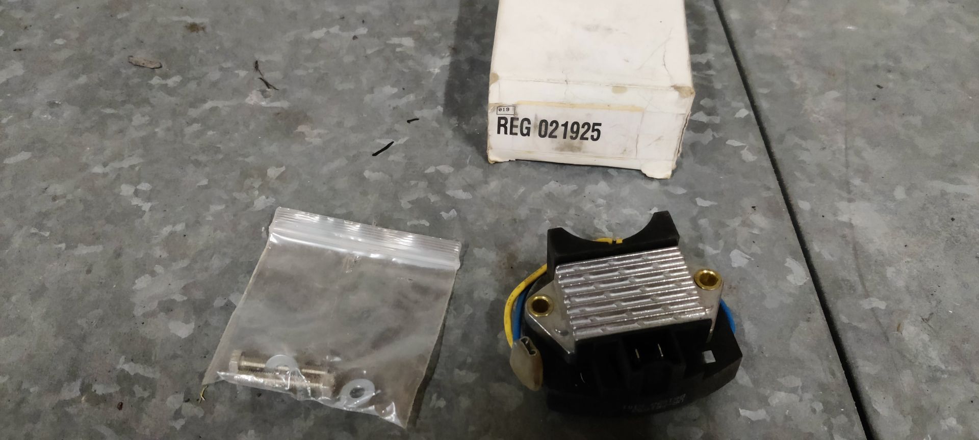 REG021925 onderdelen bij  stegemancarparts.nl