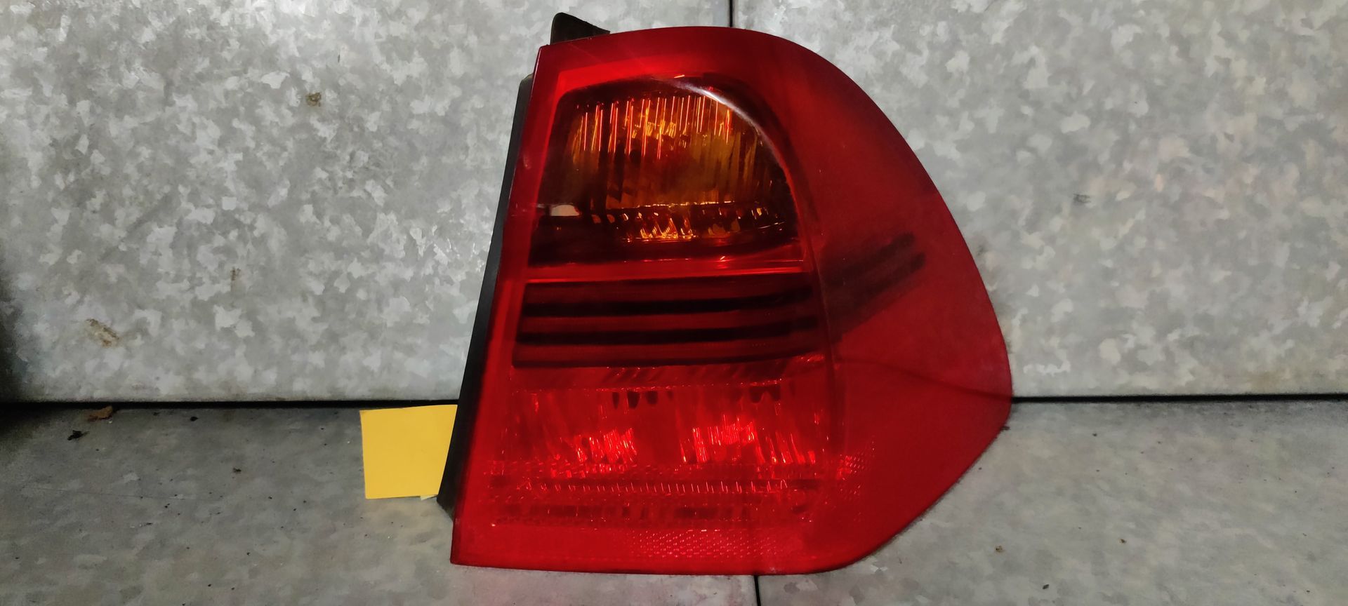 BMW rechter achterlicht bij stegemancarparts.nl
