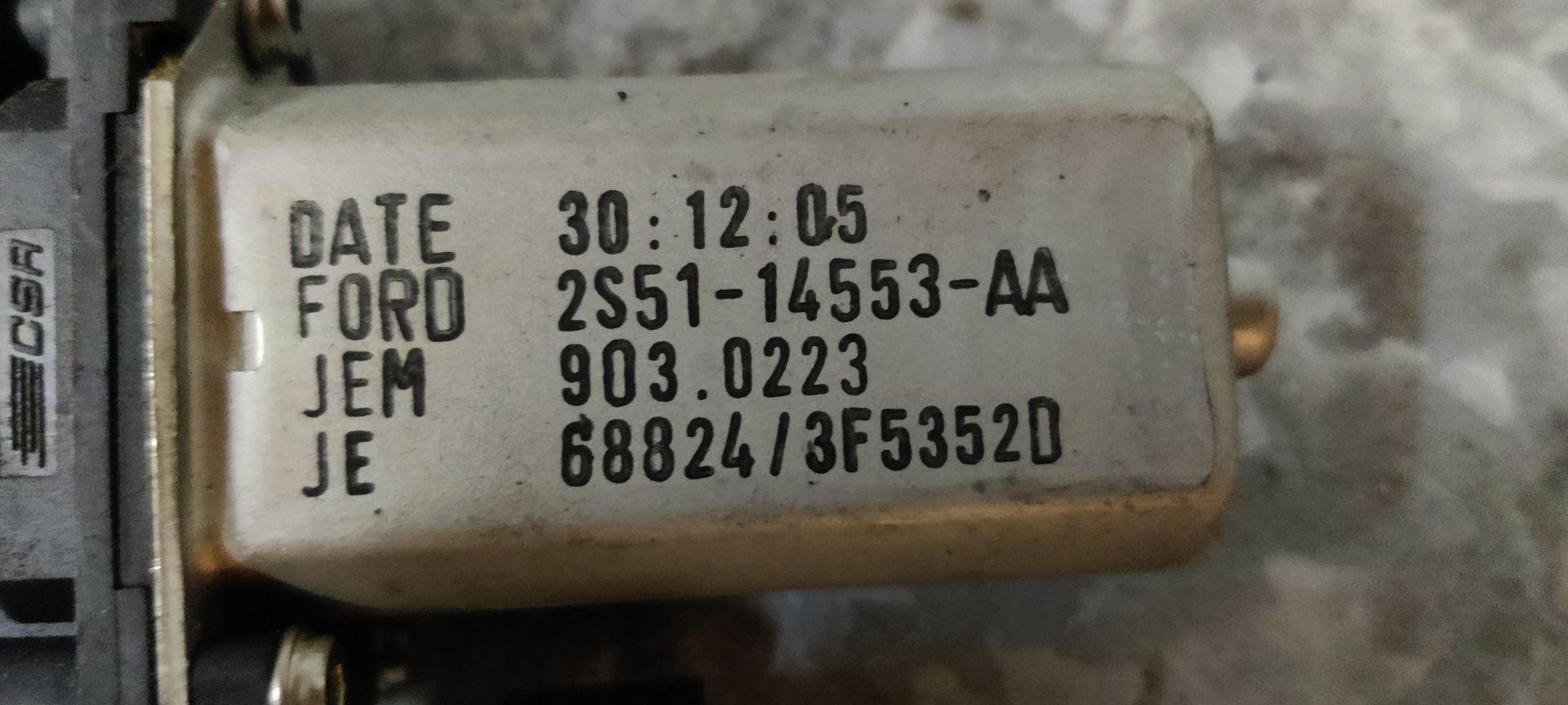 68824/3F5352D