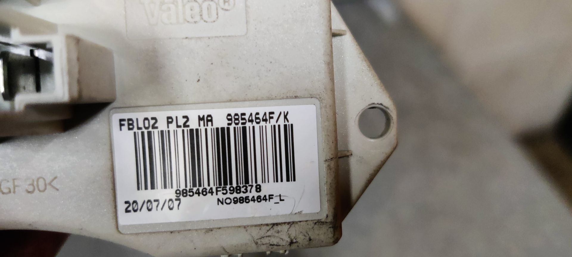 BMW 318i nieuwe en gebruikte auto onderdelen bij Stegeman Autosloperij V.O.F.