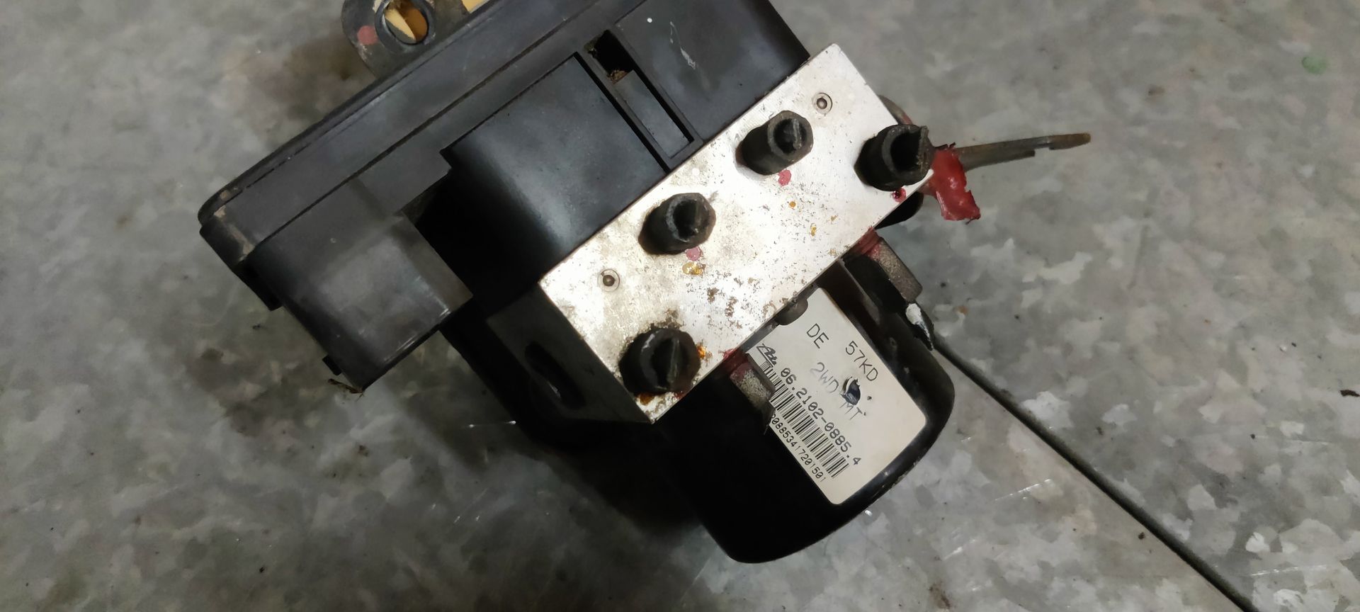 ABS pomp diverse automerken bij Stegeman Autosloperij V.O.F. te Laren (GLD)